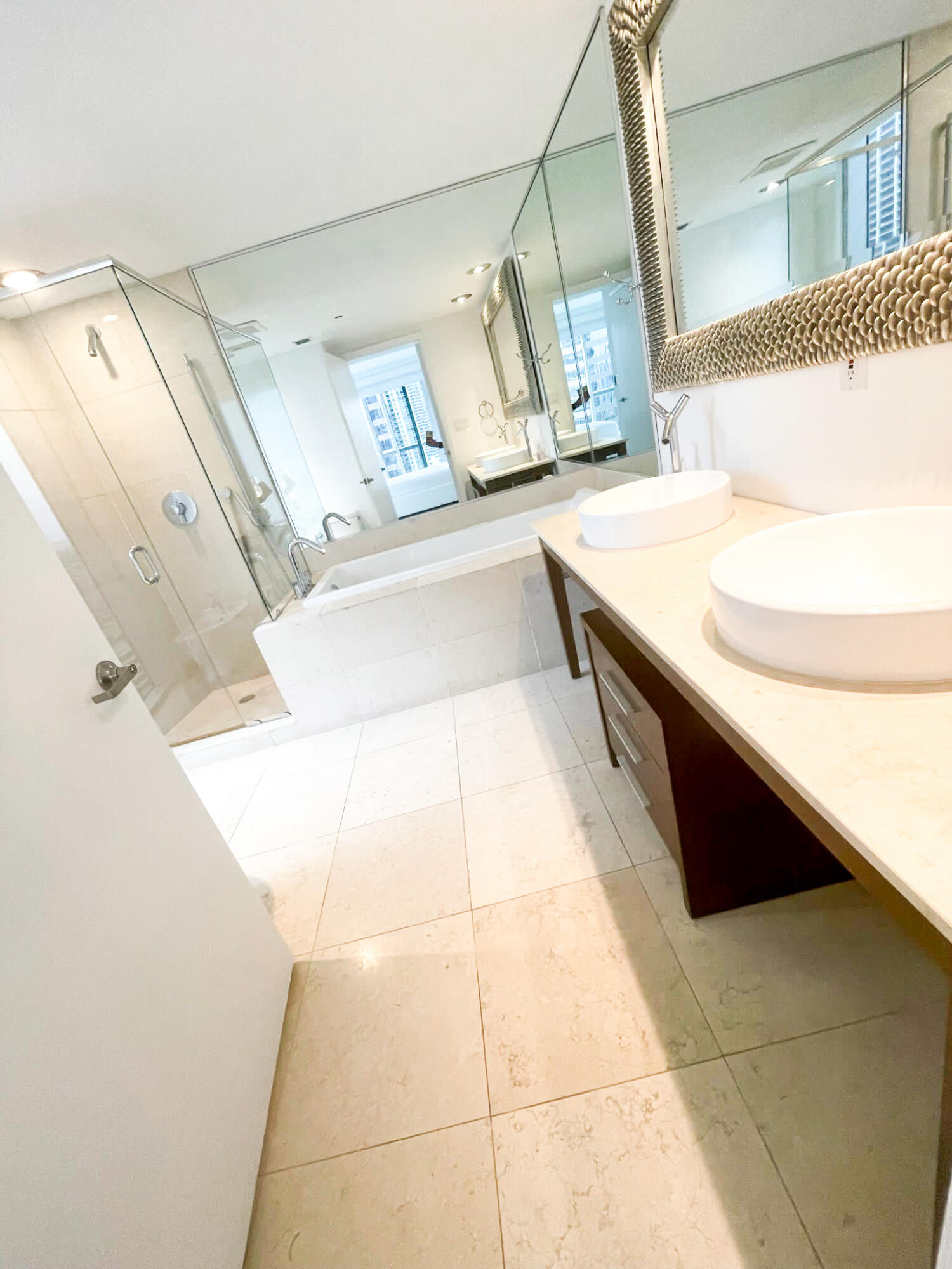 ICON BRICKELL NO TWO - Residential Lease