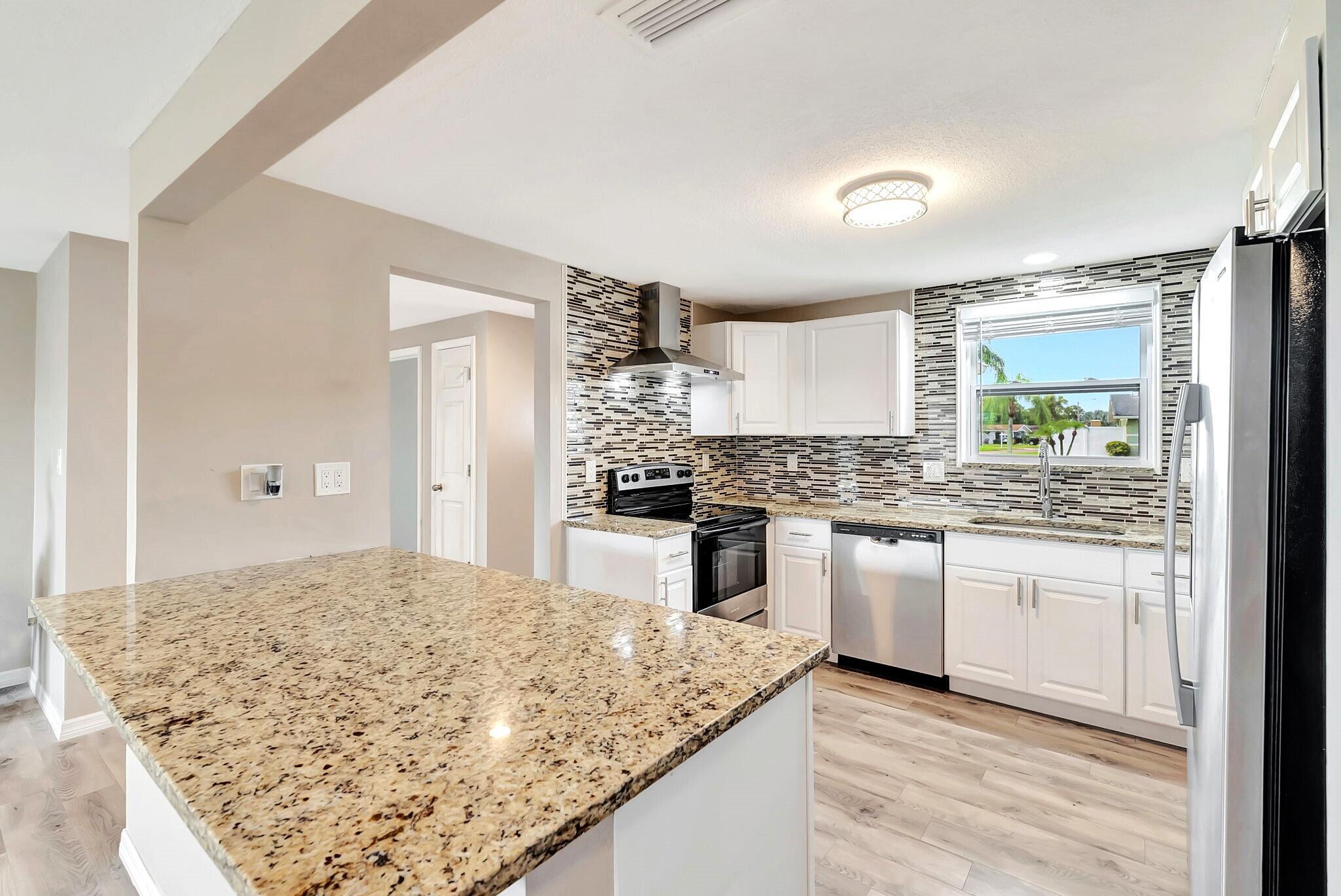 JASMINE LAKES - Residential Lease