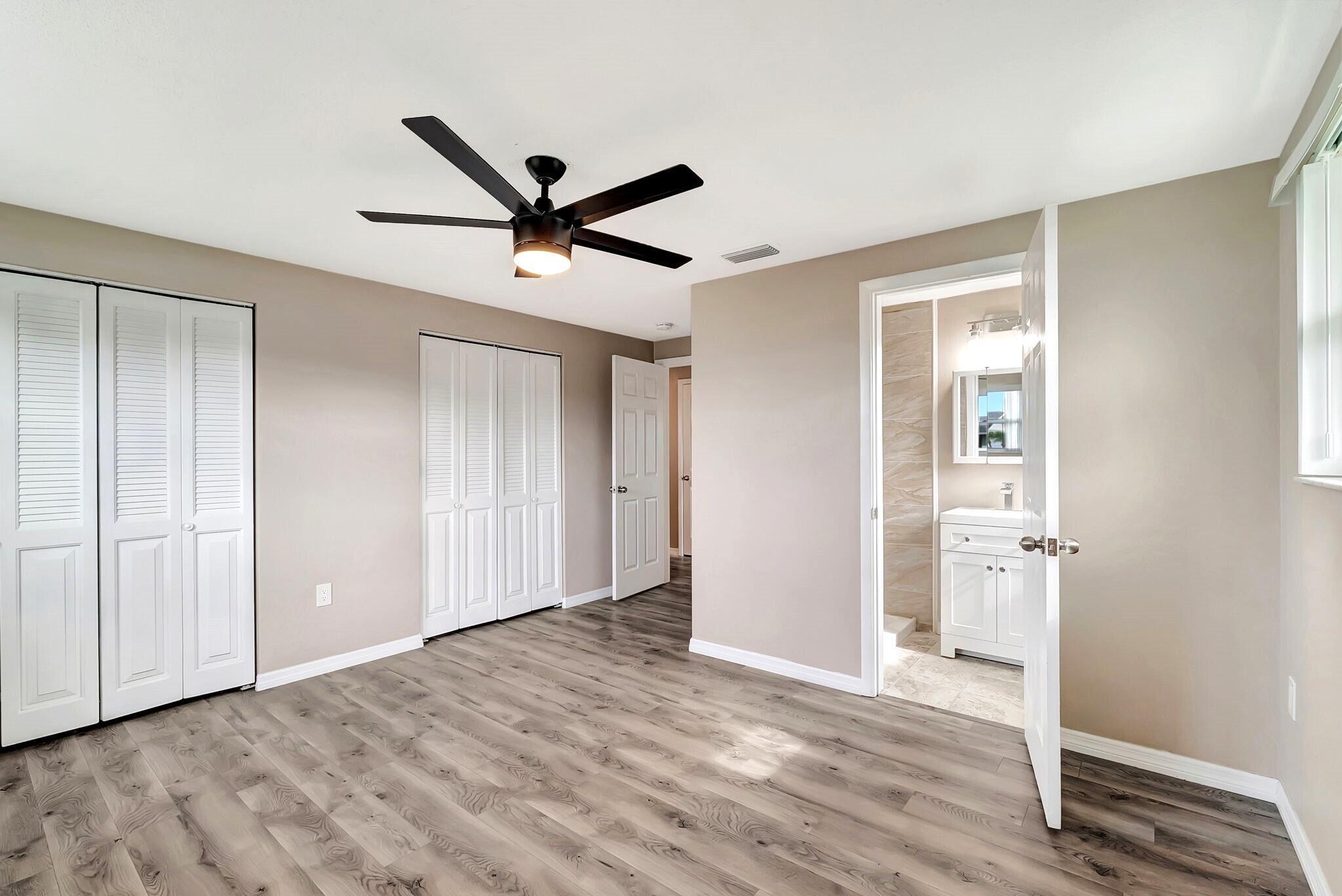 JASMINE LAKES - Residential Lease