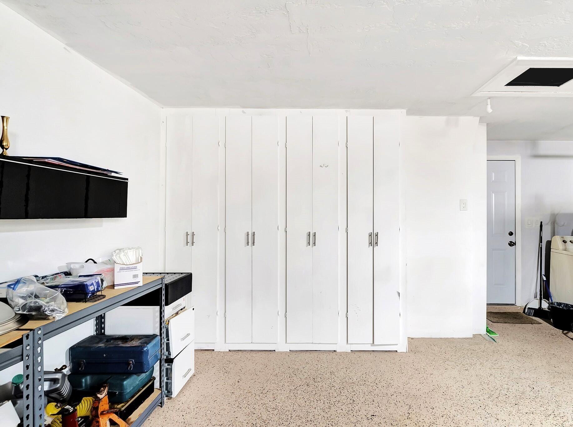 JASMINE LAKES - Residential Lease