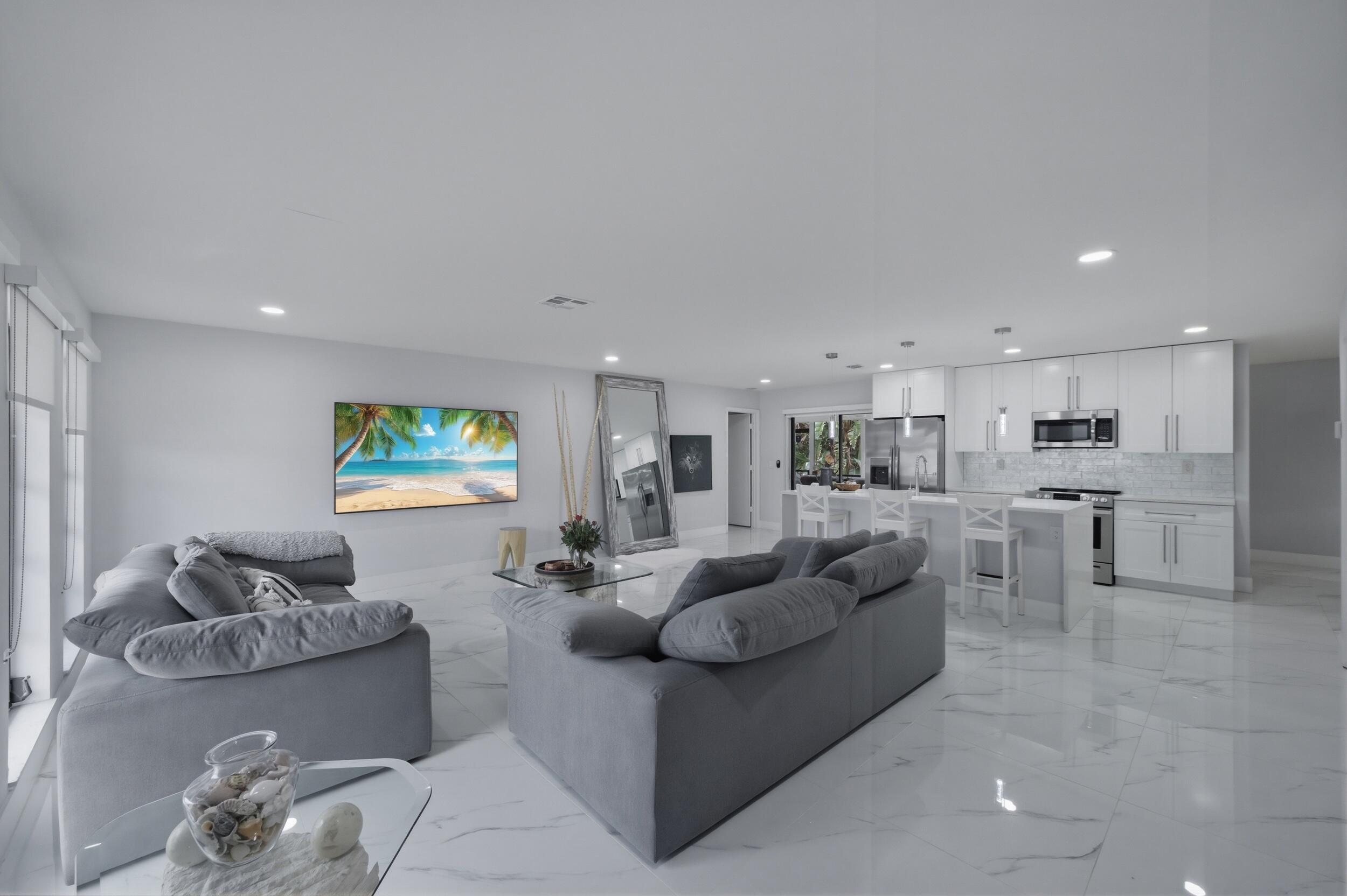 COCO WOOD LAKES SEC 1 - Residential Lease