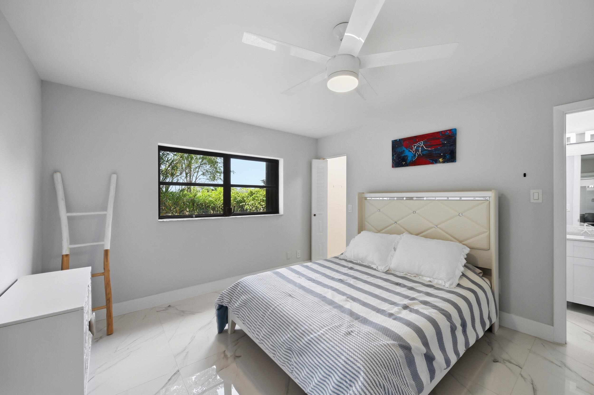 COCO WOOD LAKES SEC 1 - Residential Lease