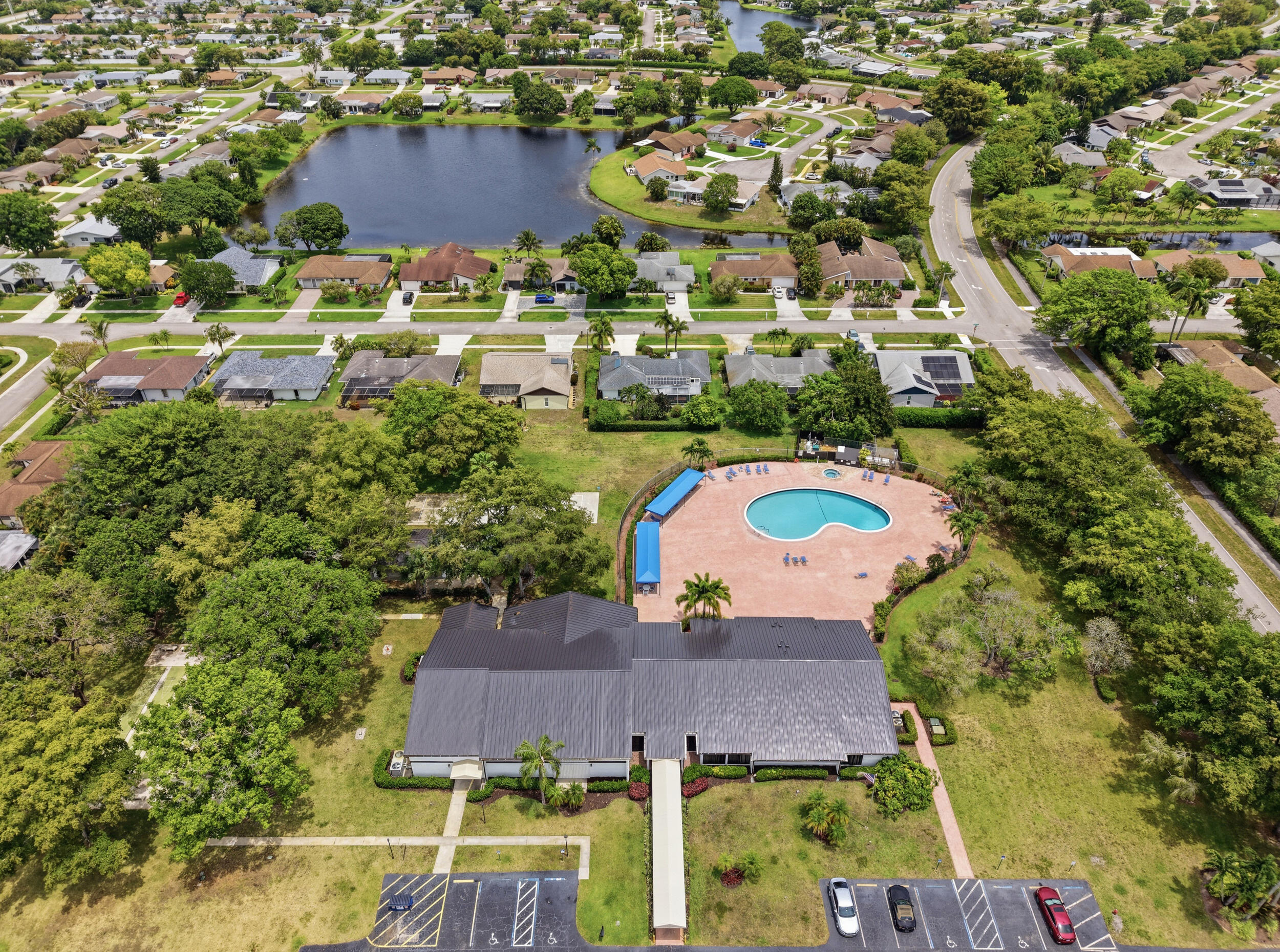 COCO WOOD LAKES SEC 1 - Residential Lease