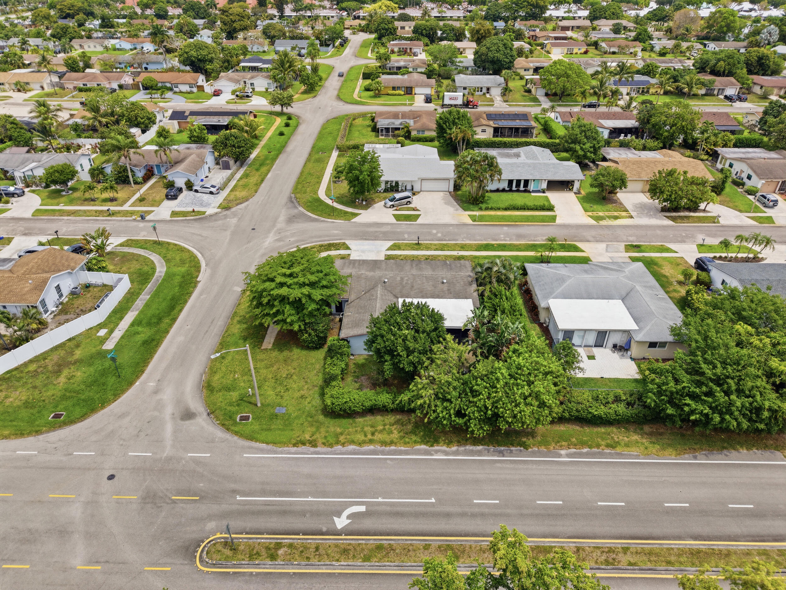 COCO WOOD LAKES SEC 1 - Residential Lease