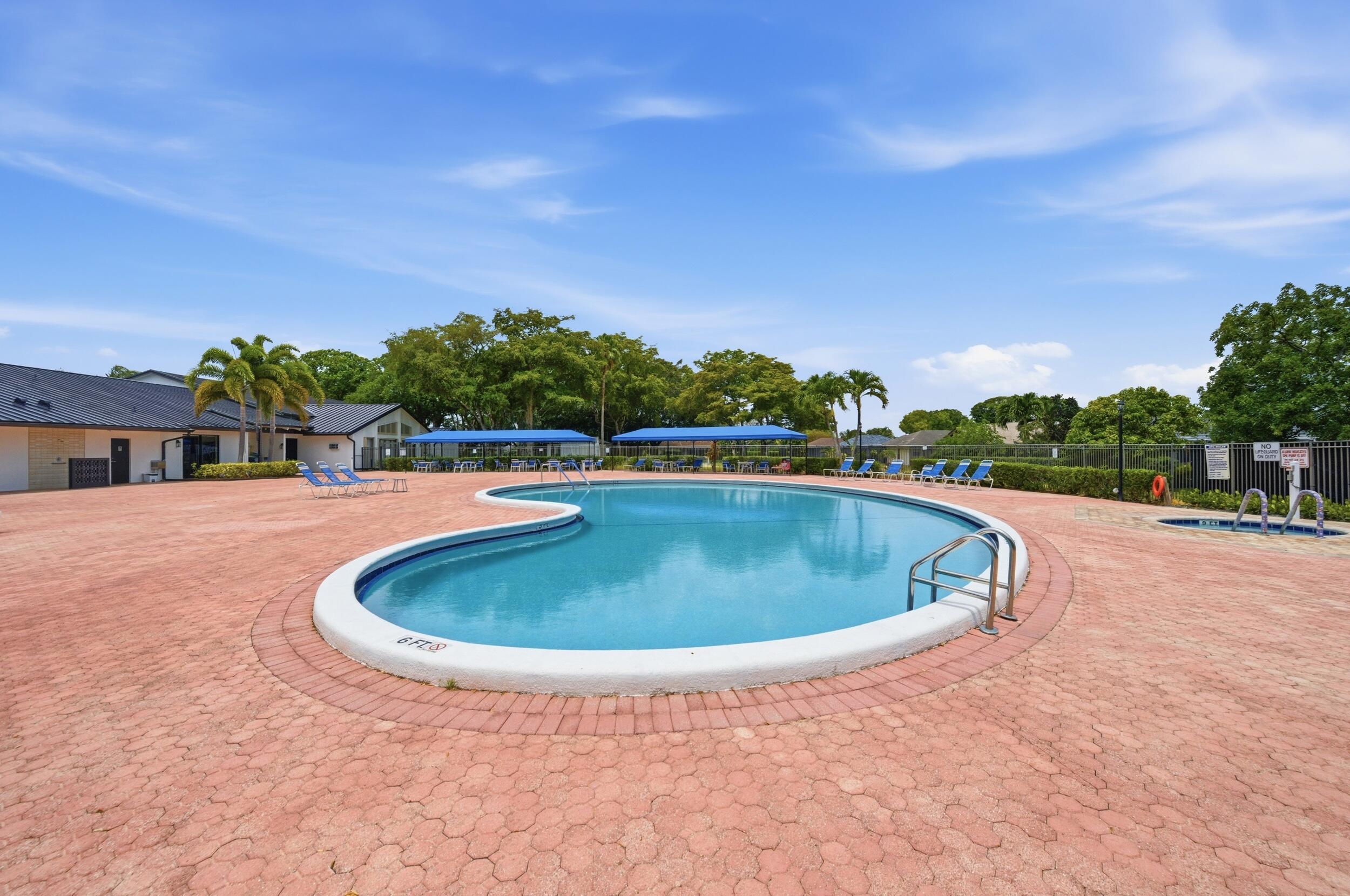 COCO WOOD LAKES SEC 1 - Residential Lease