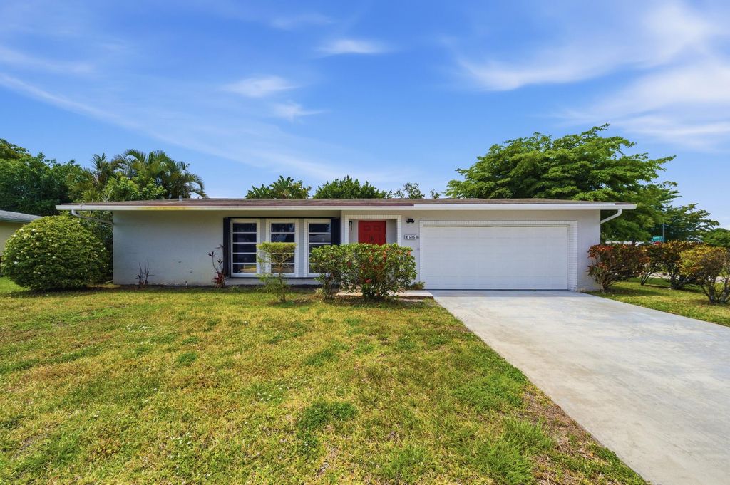 Photo of 6396 Country Wood Way, Delray Beach, FL 33484 (MLS # B26028336)