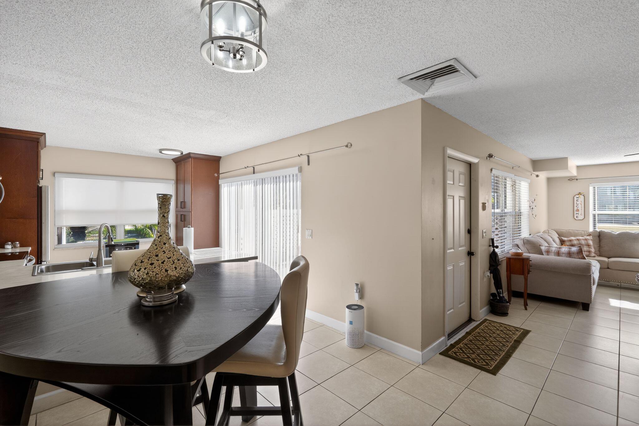 3325 SW Sunset Trace Circle