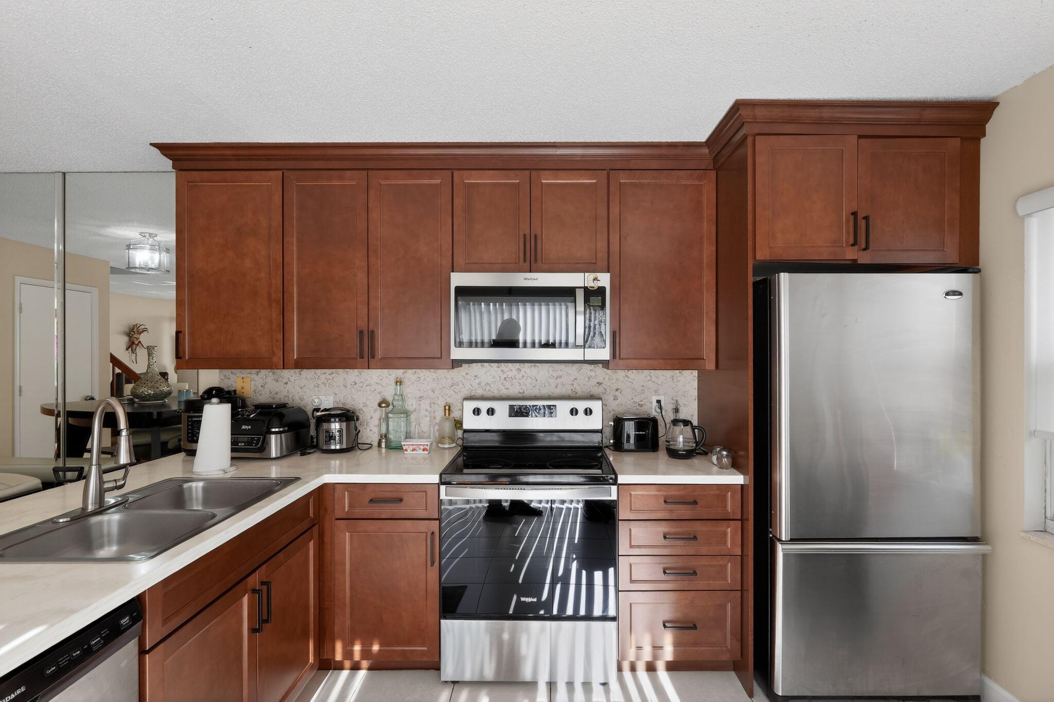 STAMFORD AT SUNSET TRACE (AKA MARTIN DOWNS PLAT 36 - Residential