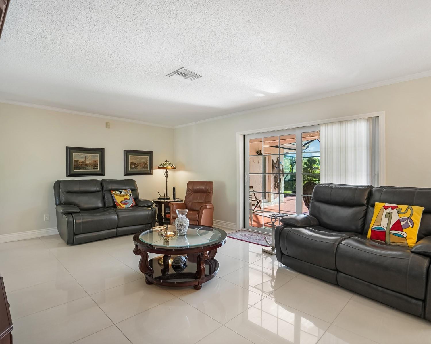 Ramblewood South 78-19 B - Residential