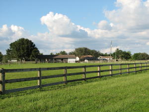 SADDLE TRAIL PARK OF WELL - Residential