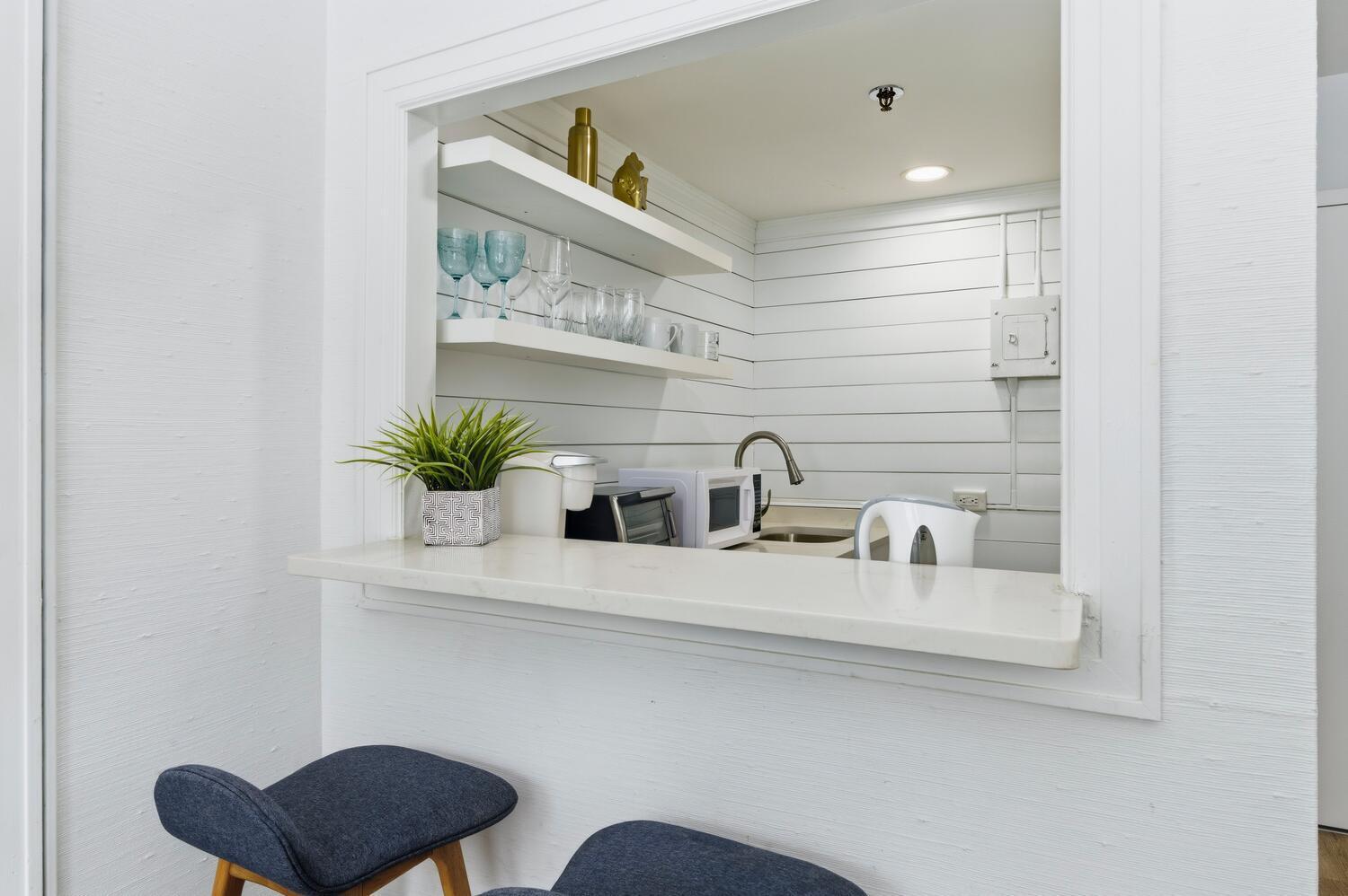 PALM BEACH HOTEL CONDO - Residential