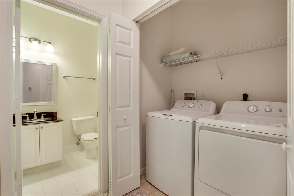 TEQUESTA TRACE CONDO - Residential