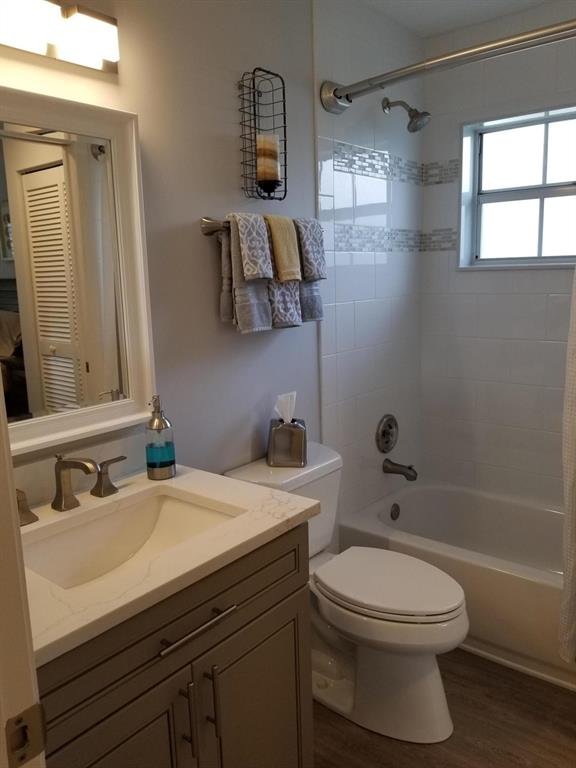 BARCLAY CLUB AT PGA NATL - Residential Lease