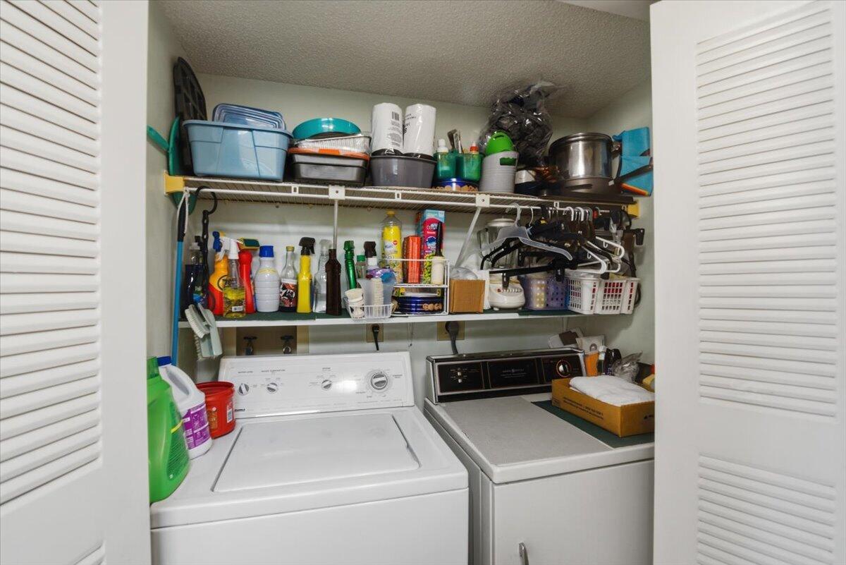 CYPRESS BEND CONDOMINIUM V - Residential