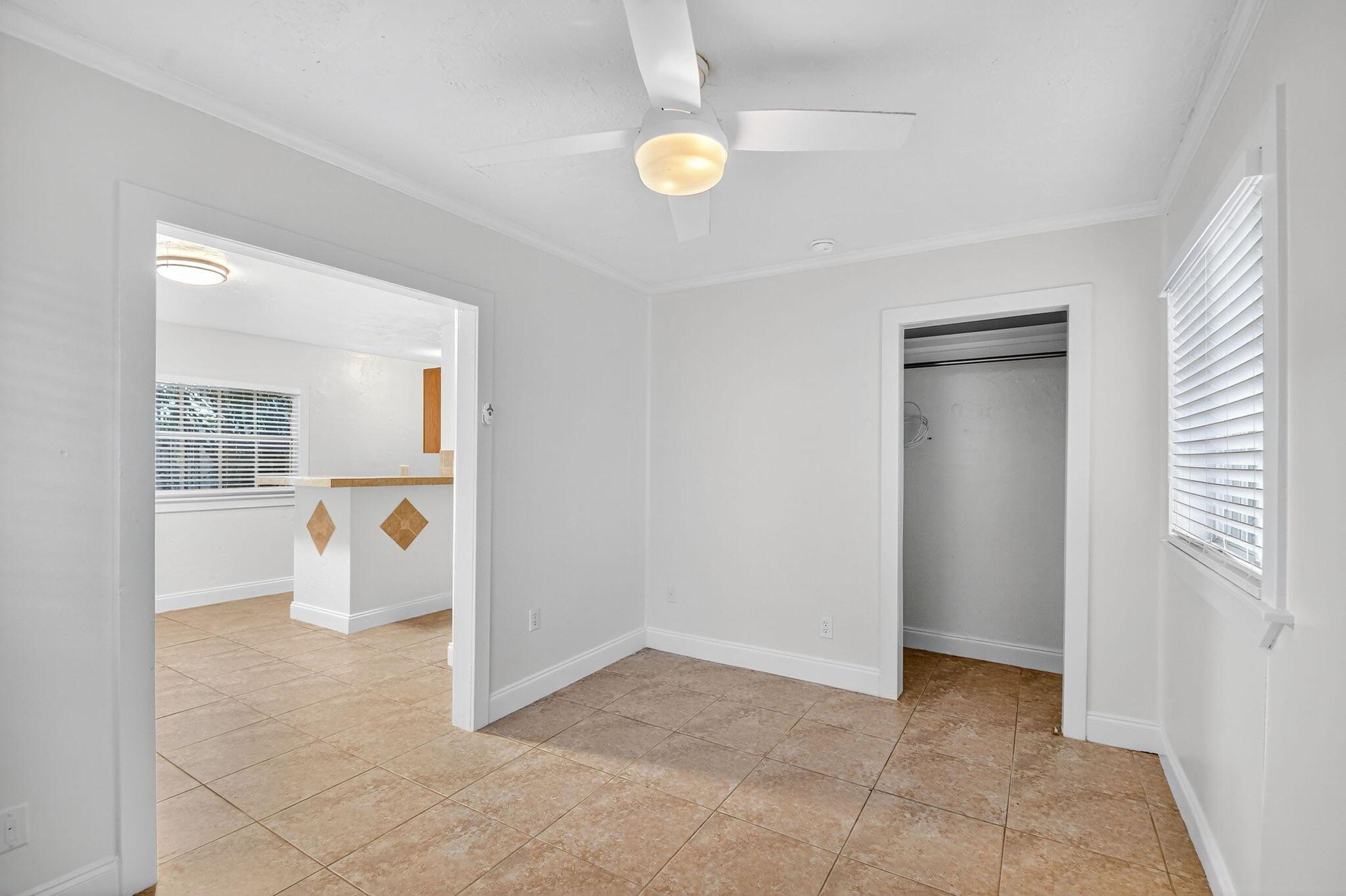 Lake Worth Town Add 01 - Residential Lease