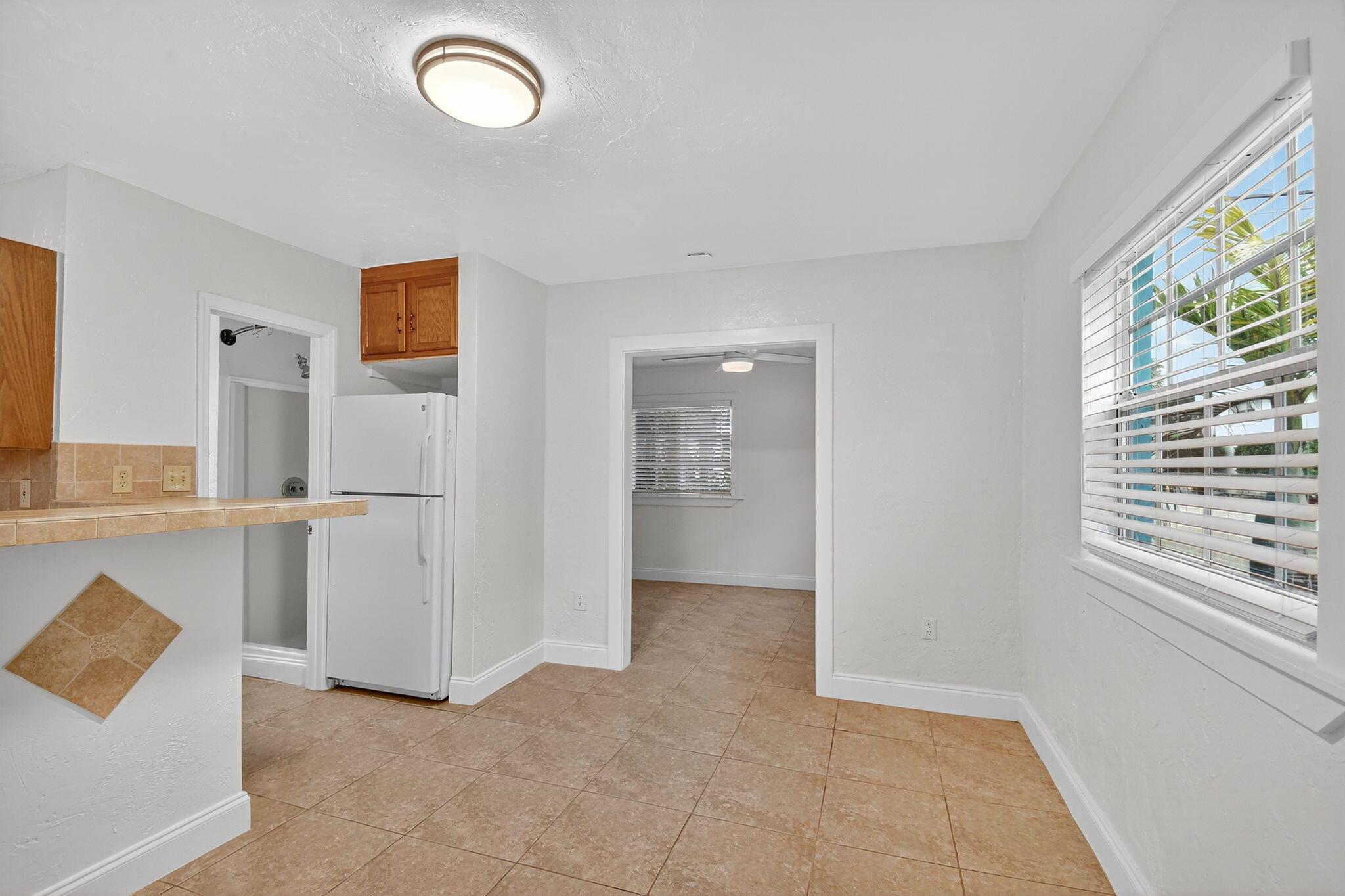 Lake Worth Town Add 01 - Residential Lease