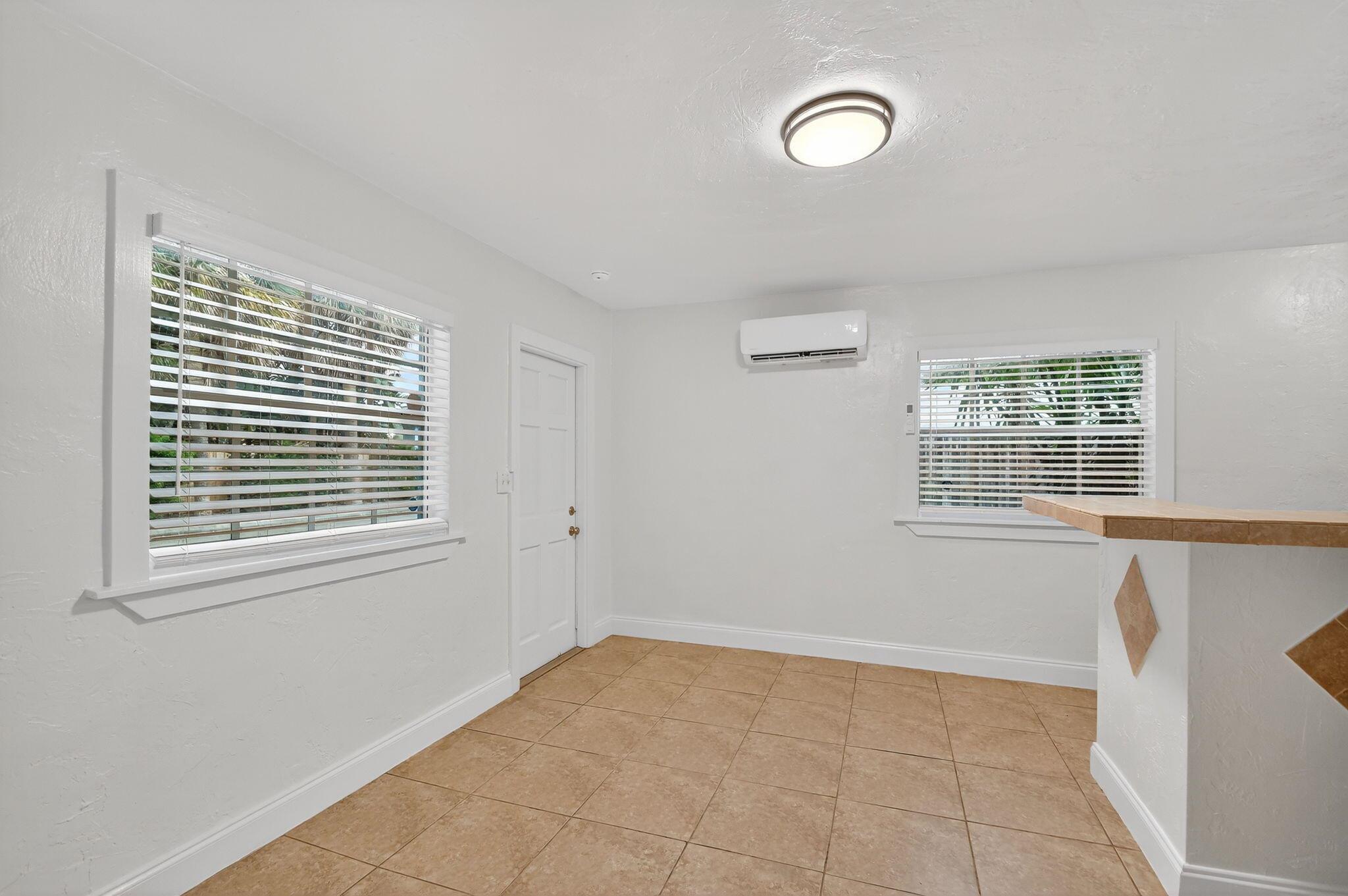 Lake Worth Town Add 01 - Residential Lease