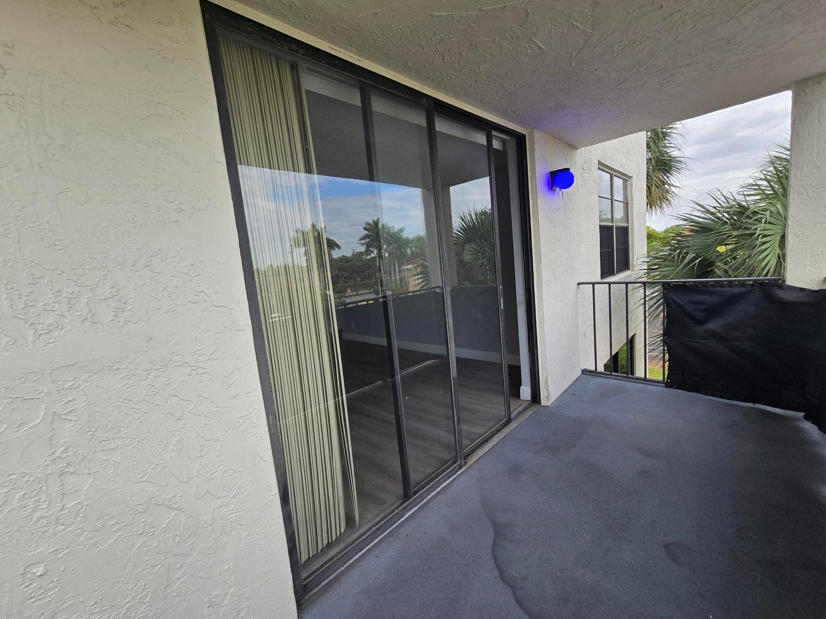 GATE THREE CONDO - Residential