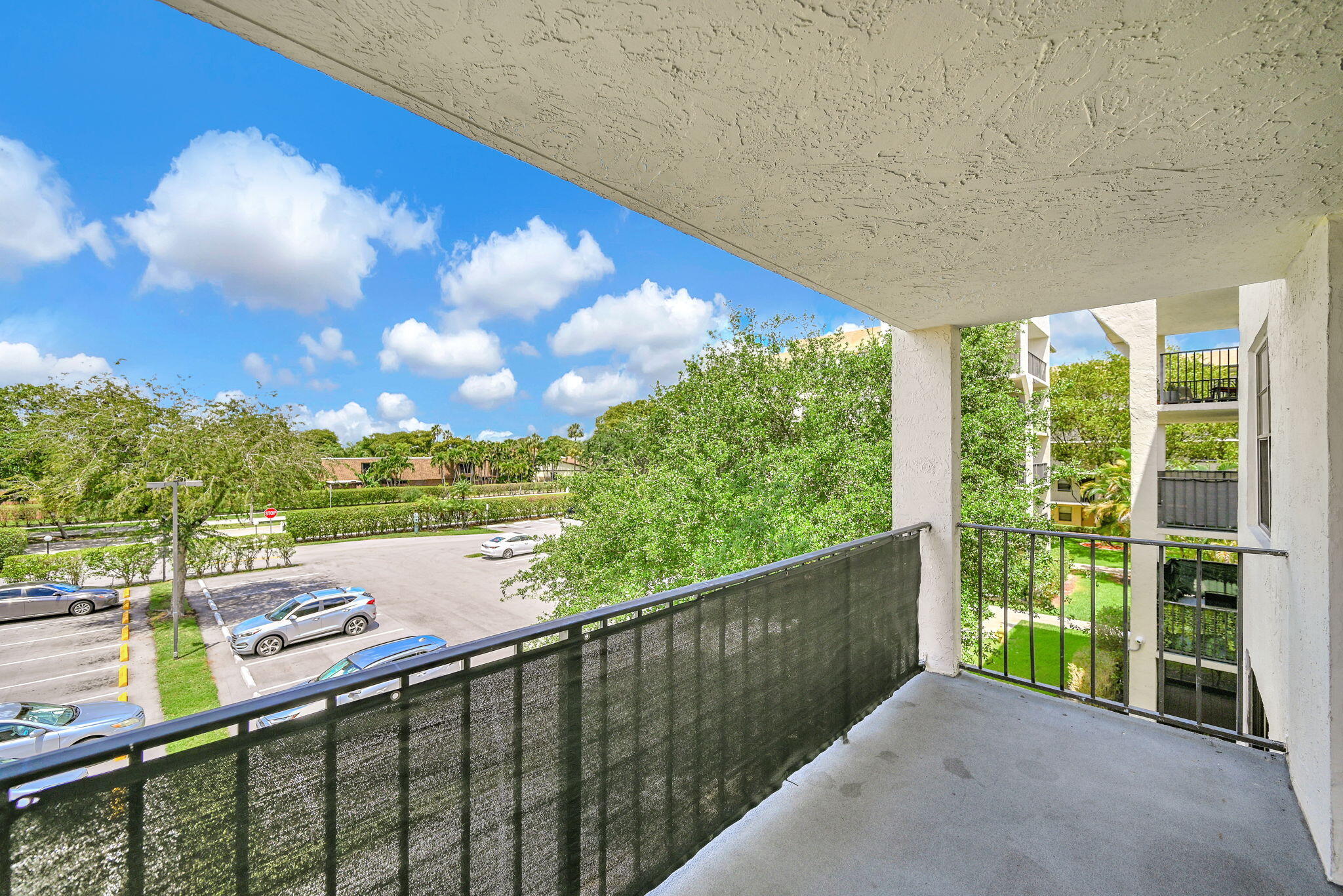 GATE THREE CONDO - Residential