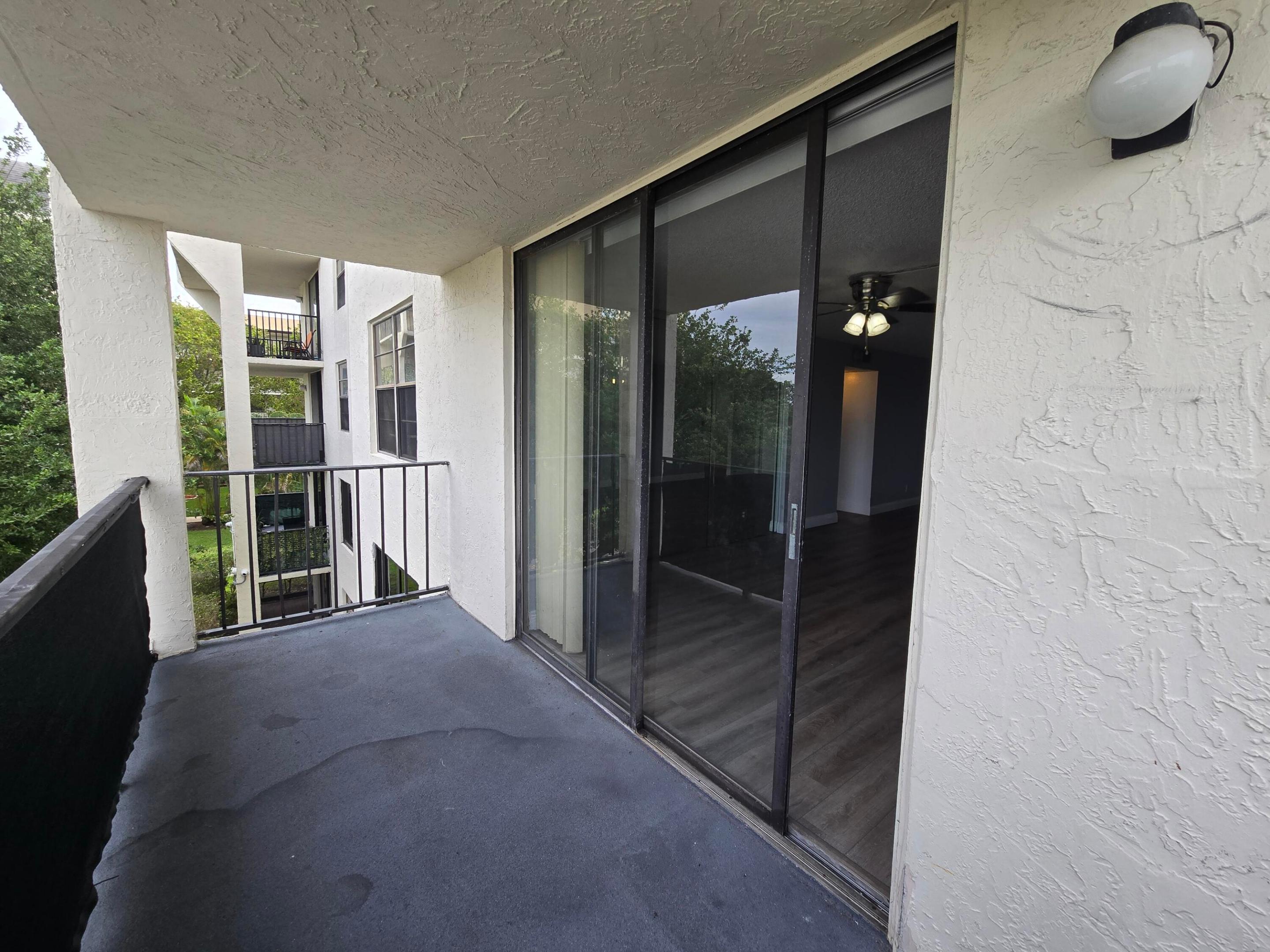 GATE THREE CONDO - Residential