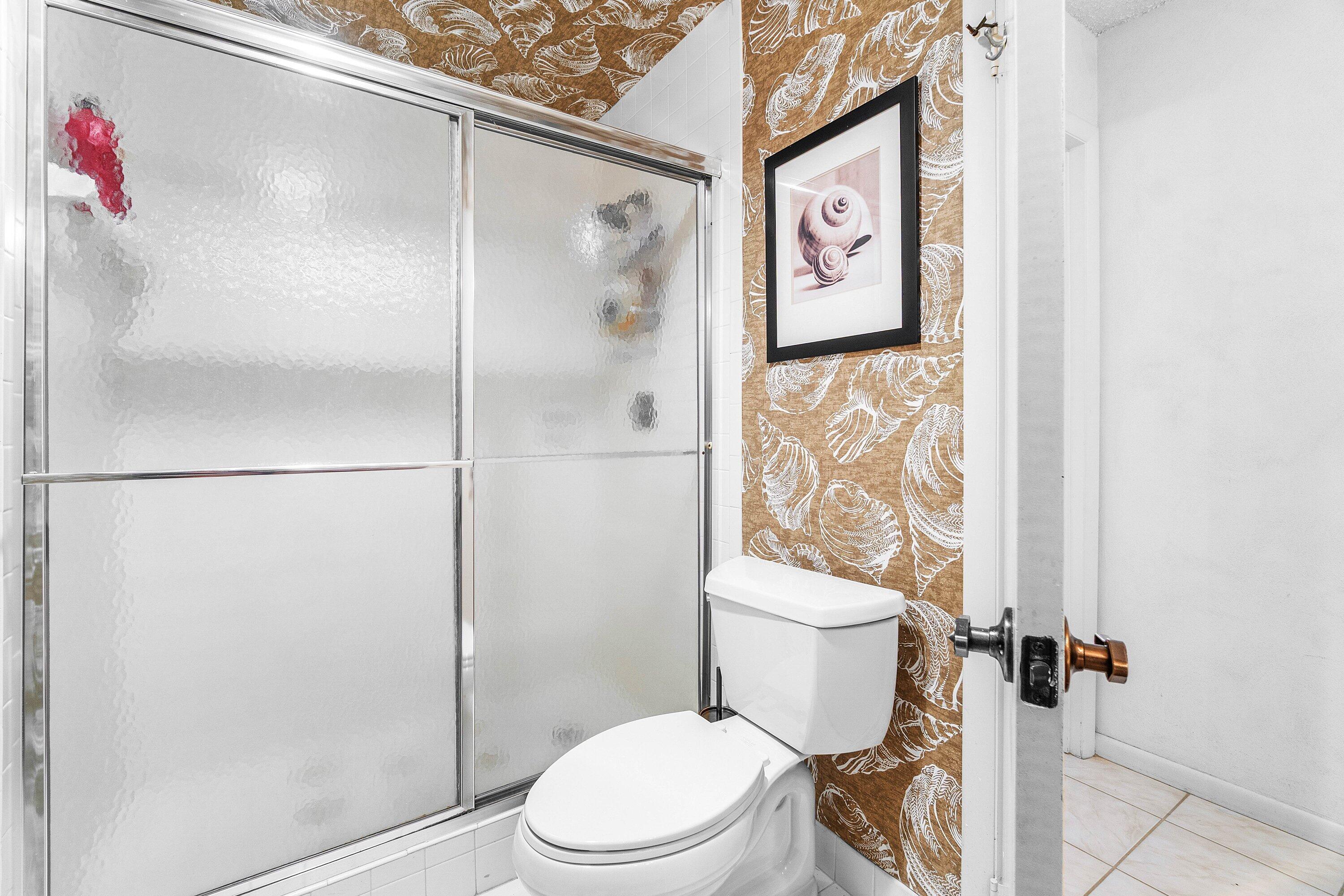 GARDENS OF LAKEWOOD CONDO - Residential