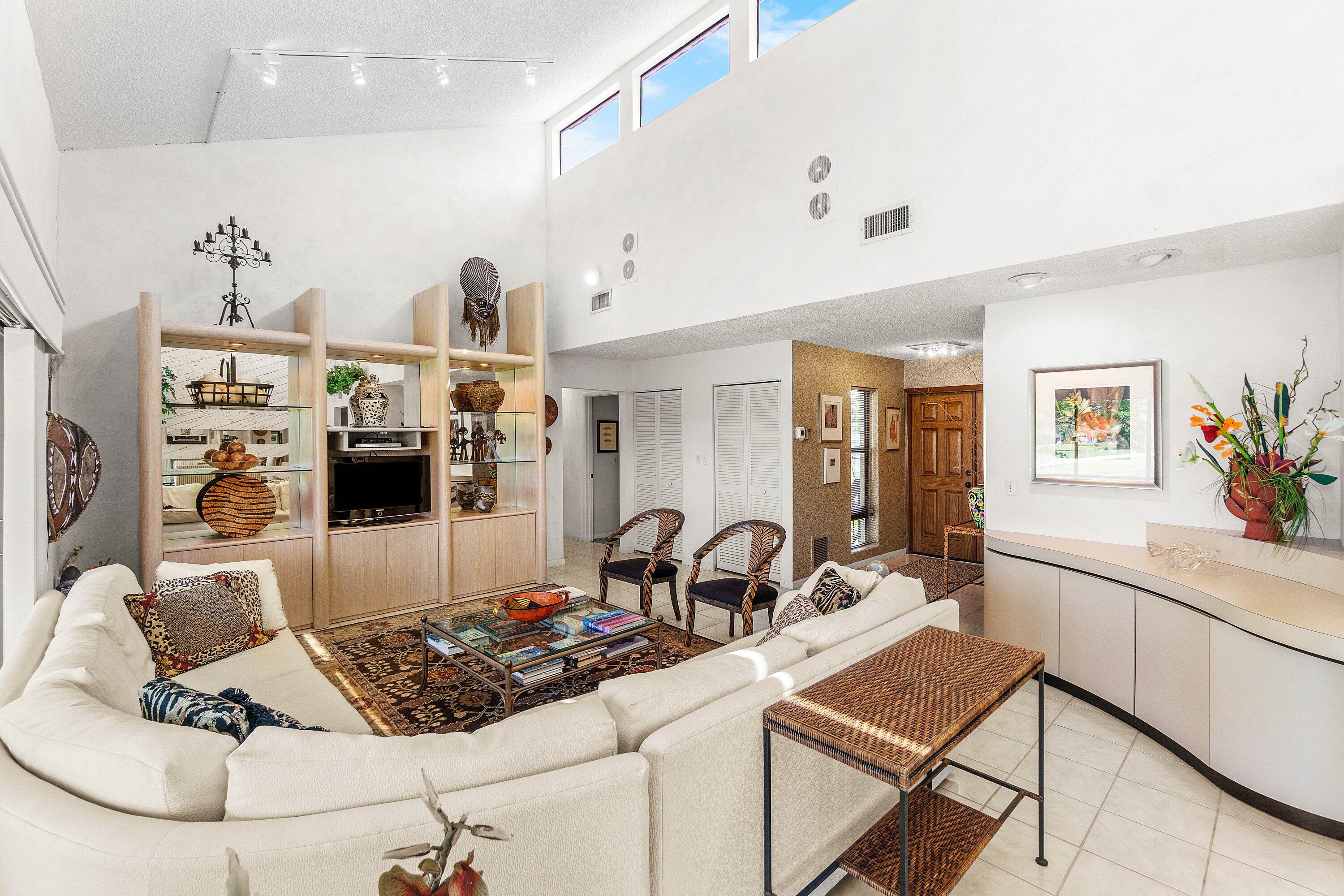 GARDENS OF LAKEWOOD CONDO - Residential