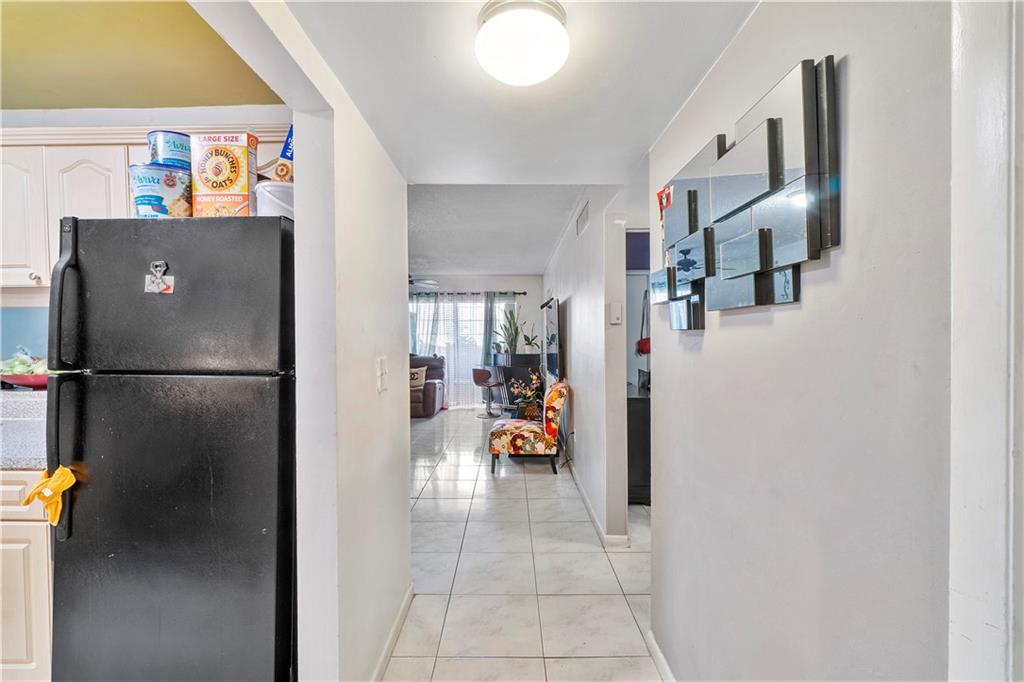 PALMETTO GARDEN - Residential