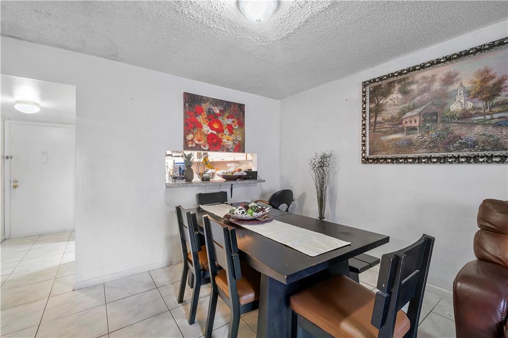 PALMETTO GARDEN - Residential