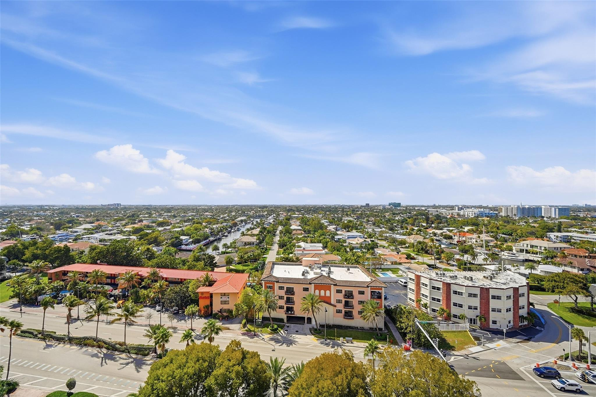 PLAZA EAST - Residential