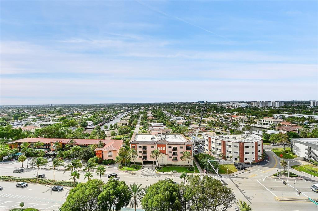 PLAZA EAST - Residential