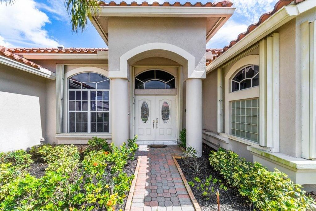 Photo of 22324 Rushmore Place, Boca Raton, FL 33428 (MLS # R10926980)