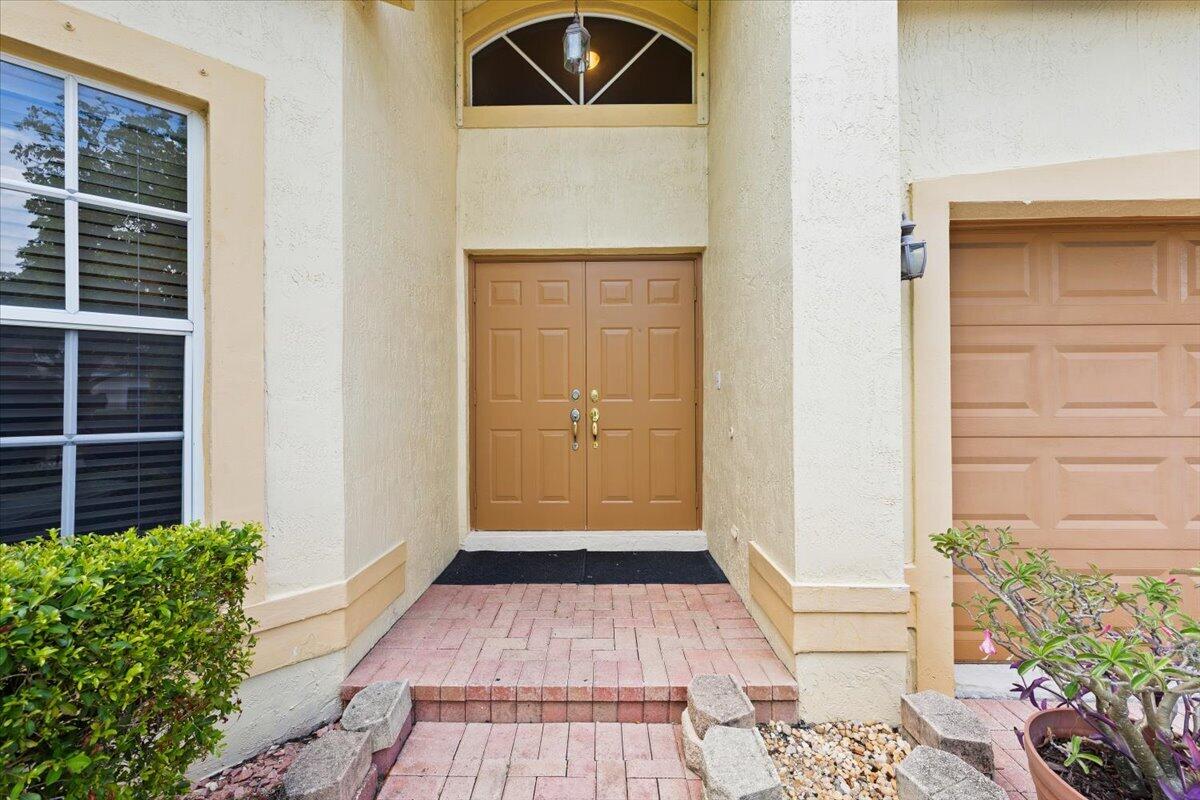 4033 NW 62nd Court