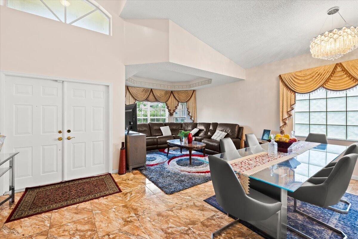 4033 NW 62nd Court