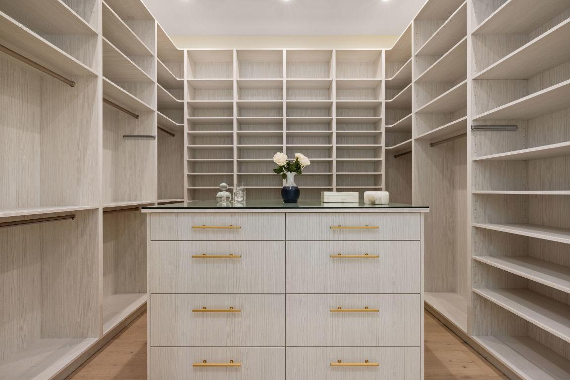 OLD PALM 4 - Residential