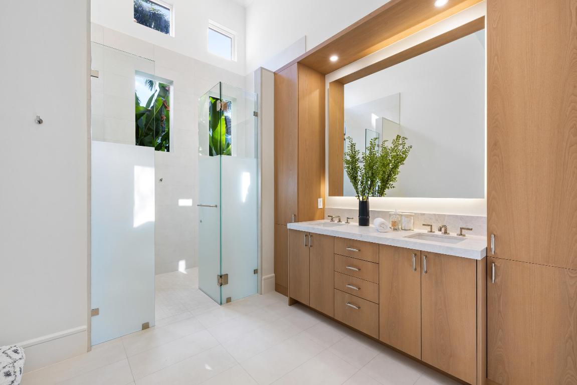 OLD PALM 4 - Residential