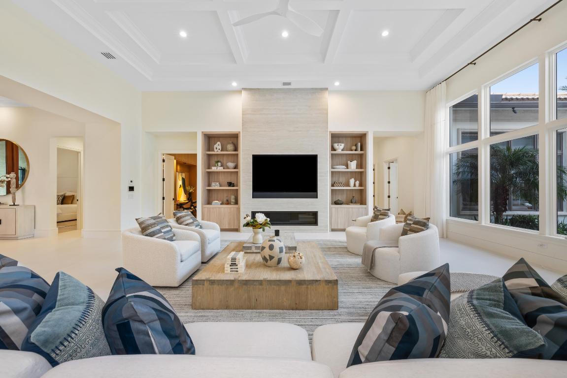 OLD PALM 4 - Residential