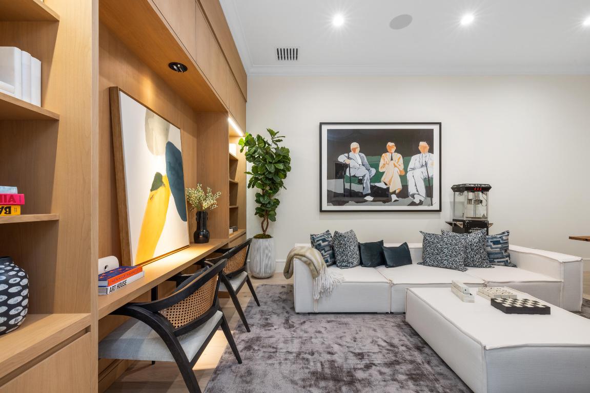 OLD PALM 4 - Residential