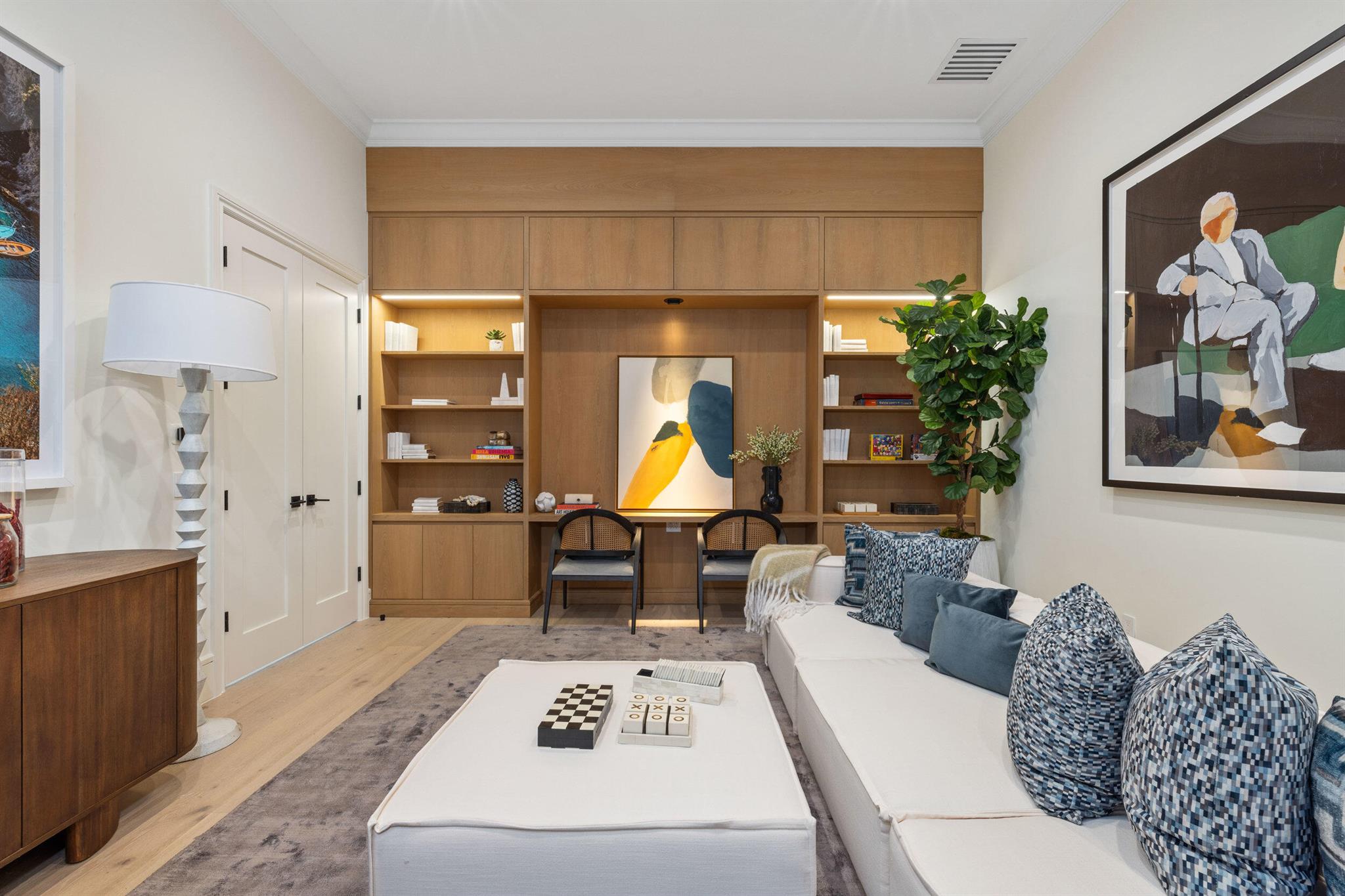 OLD PALM 4 - Residential