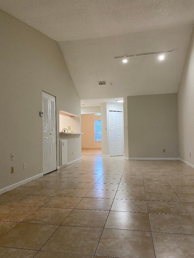 Napoli Gardens - Residential Lease