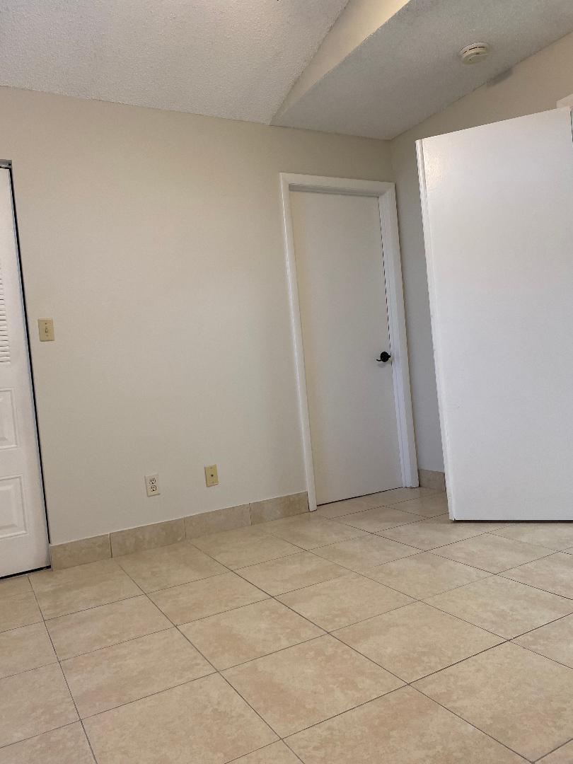 Napoli Gardens - Residential Lease