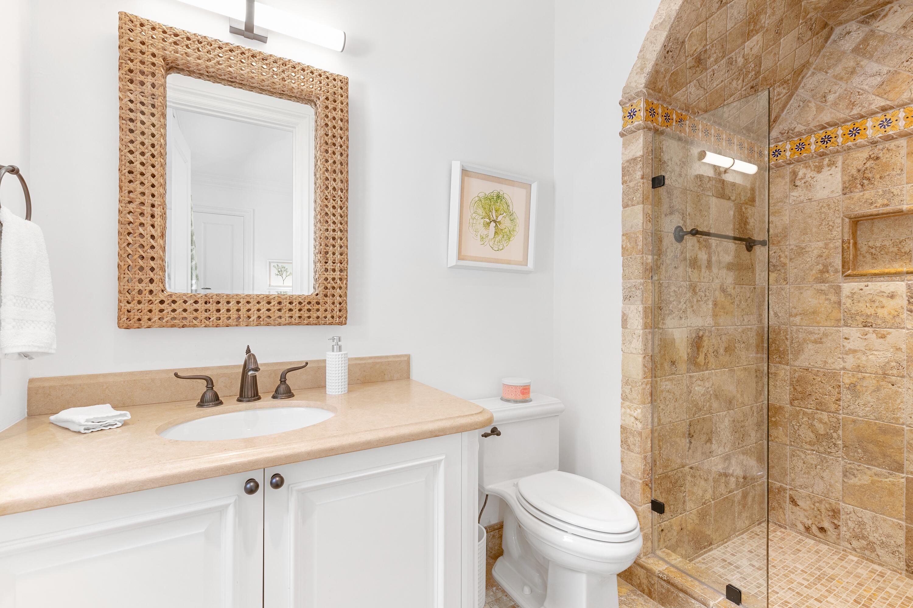 ADAMS CIRCLE - Residential