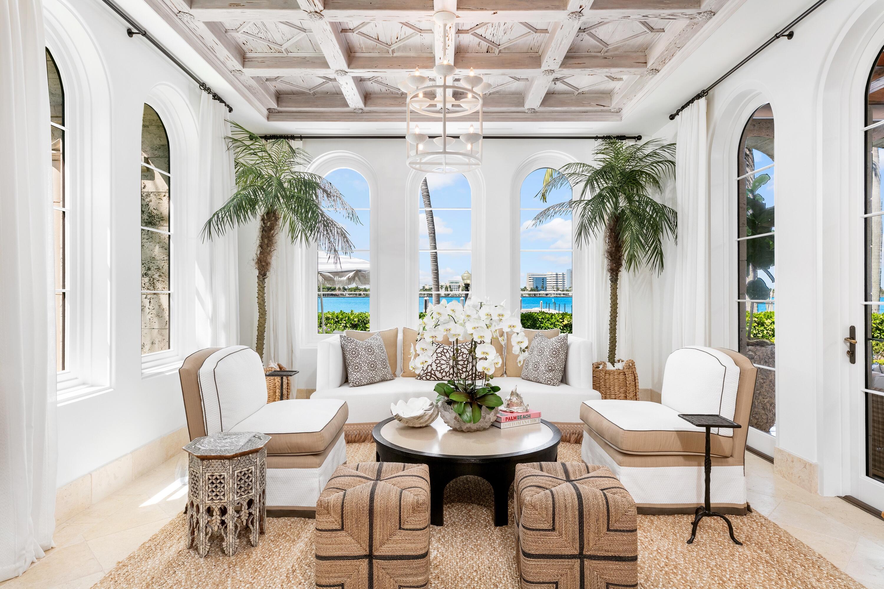 ADAMS CIRCLE - Residential