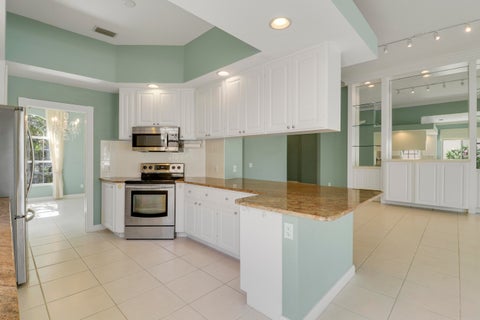 Tiny photo for 805 Niemen Drive, Palm Beach Gardens, FL 33410 (MLS # B26037314)
