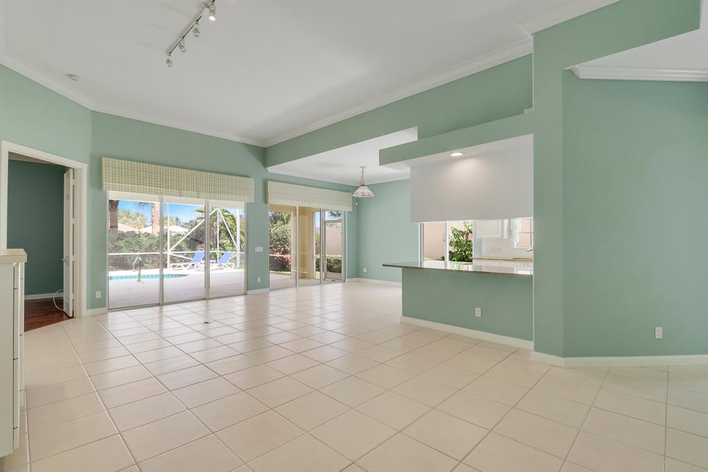 Photo of 805 Niemen Drive, Palm Beach Gardens, FL 33410 (MLS # B26037314)