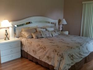 PINES OF DELRAY CONDO ONE - Residential Lease