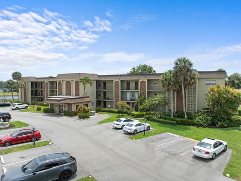 A home in Lake Worth