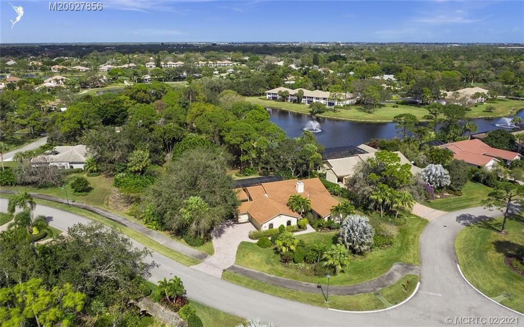 Photo of 1343 SW Troon Circle Cir, Palm City, FL 34990 (MLS # R10693592)