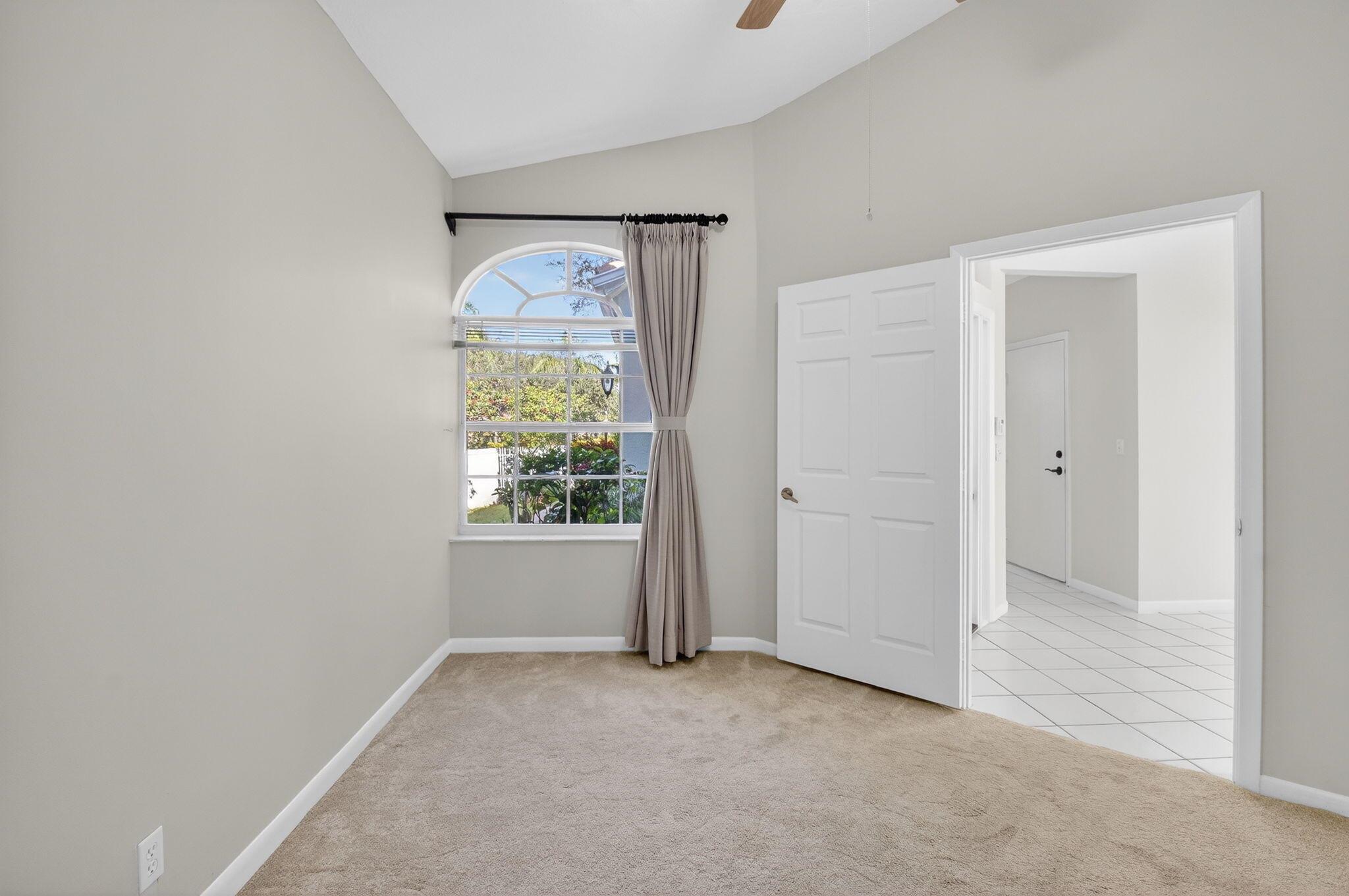 ANTIGUA POINT - Residential