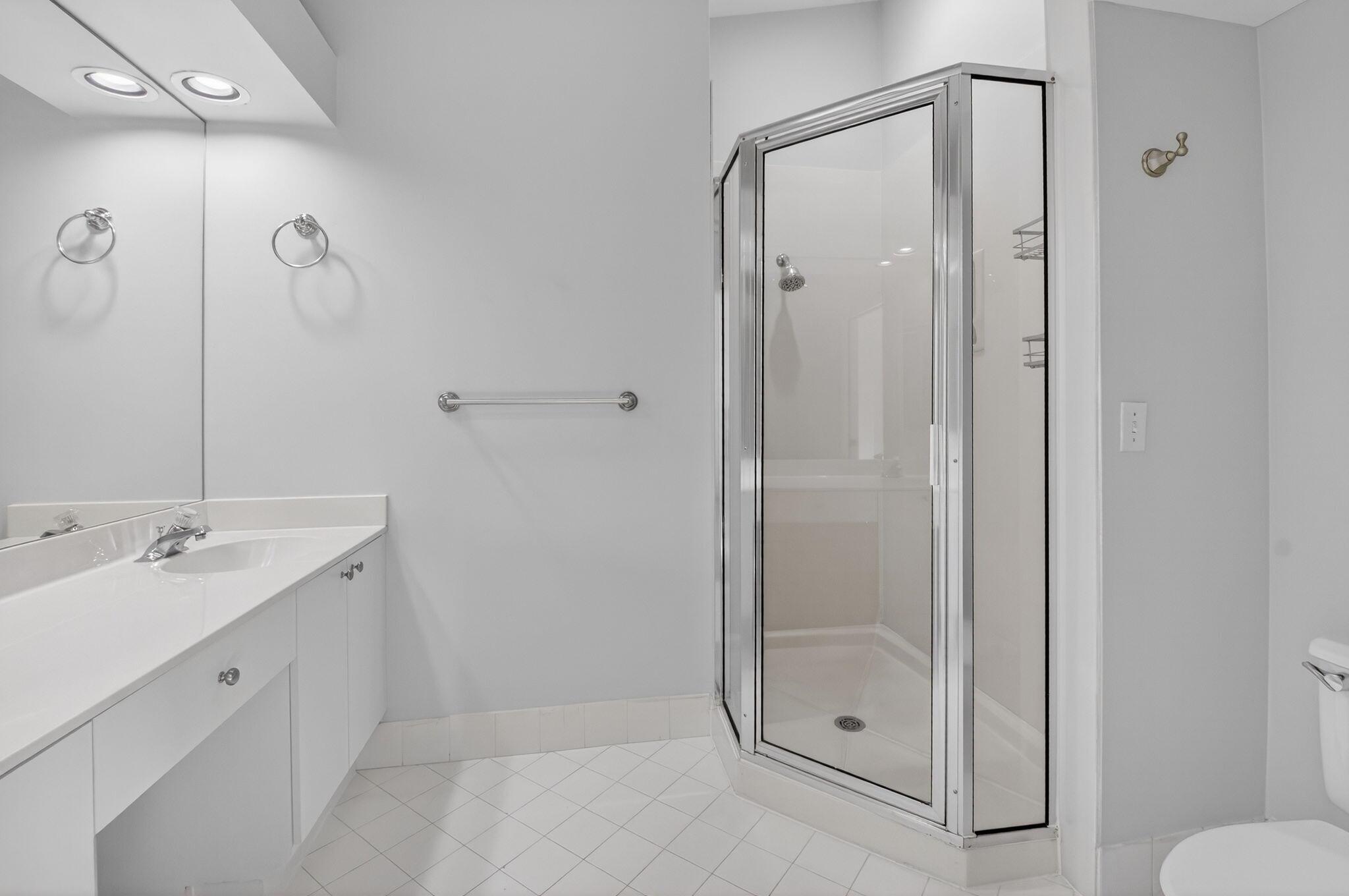 ANTIGUA POINT - Residential