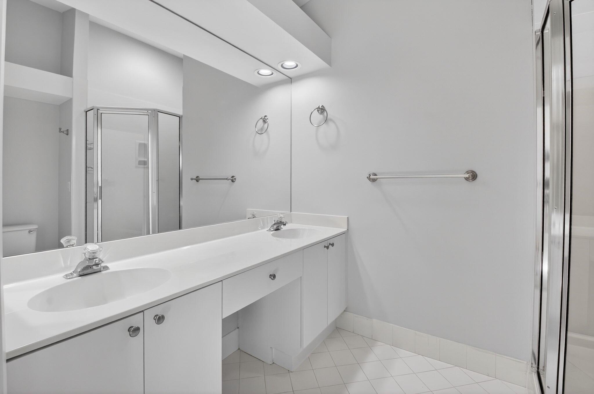 ANTIGUA POINT - Residential